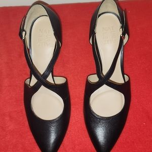 Ladies shoes